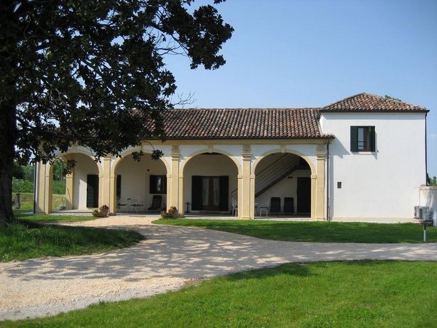 Villa Pastori