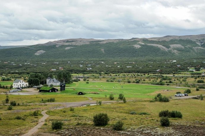 Harpa Holiday Home