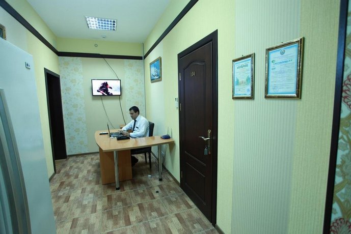 Hayot Hostel