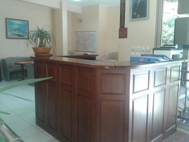 Hotel Elena Palace