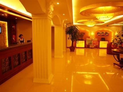 GreenTree Inn Shanghai Jiading Huancheng Road Express