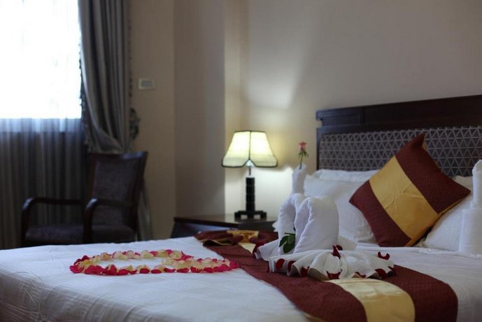 Tirar International Hotel