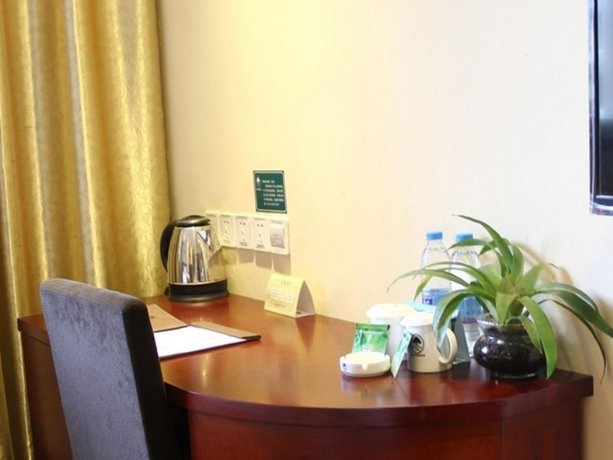 Vatica Hotel Nanjing International Exhibition Centre Forestry University