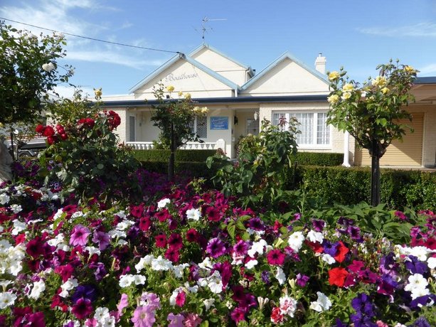 Boathouse Bunbury Bed & Breakfast