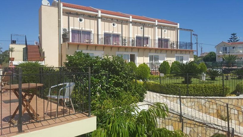 Big Village Hotel