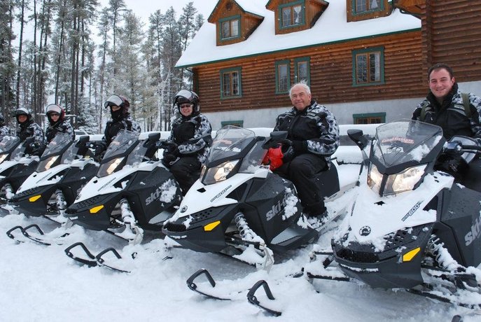 Camp Taureau - Altai Canada