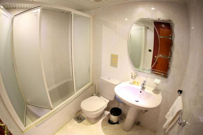 Sawary Beach Hotel