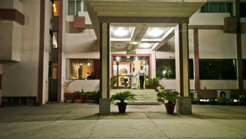 Hotel Madhuvan