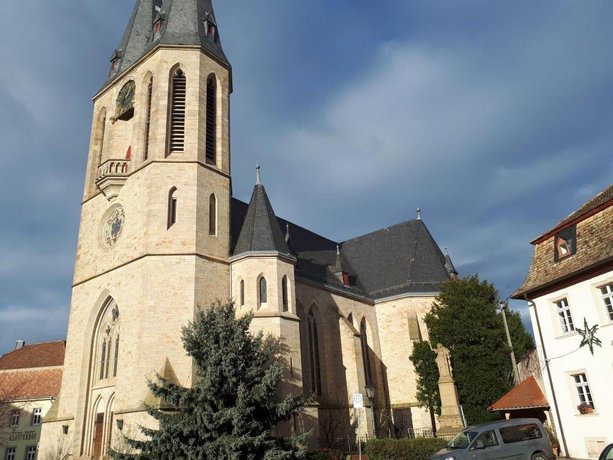 Landhotel & Weingut Espenhof