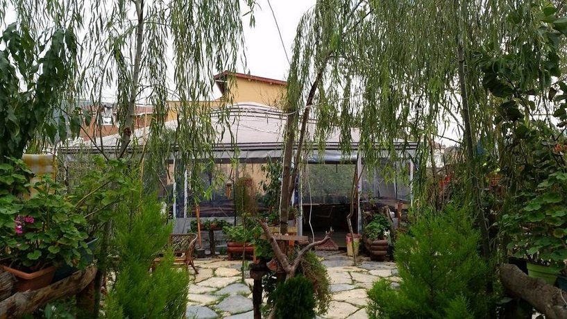 Ala Konuk Evi