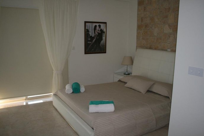 Dream House Latchi Villa