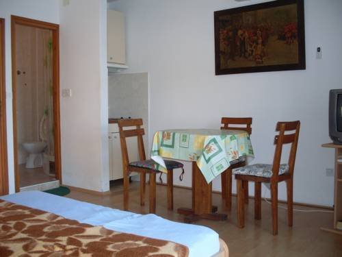 Apartments Acalinovic