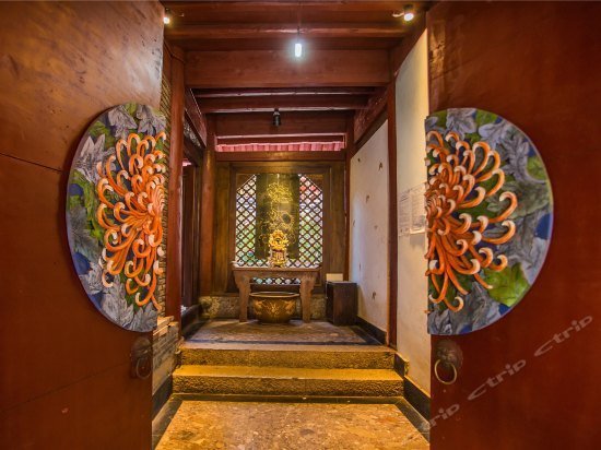 Lijiang Tailai Inn