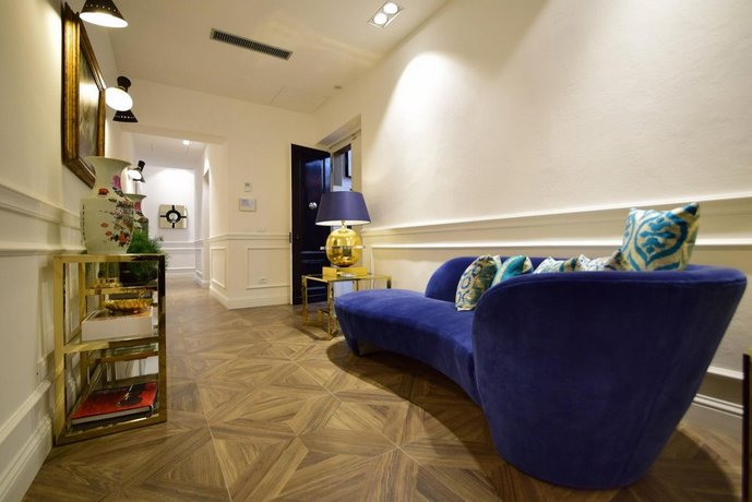 KF Deluxe B&B
