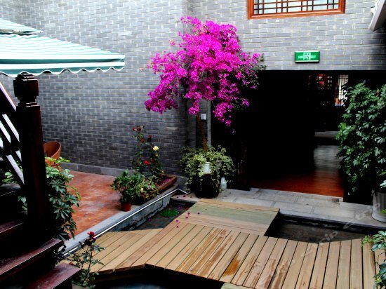 Ruoshuigu Boutique Inn
