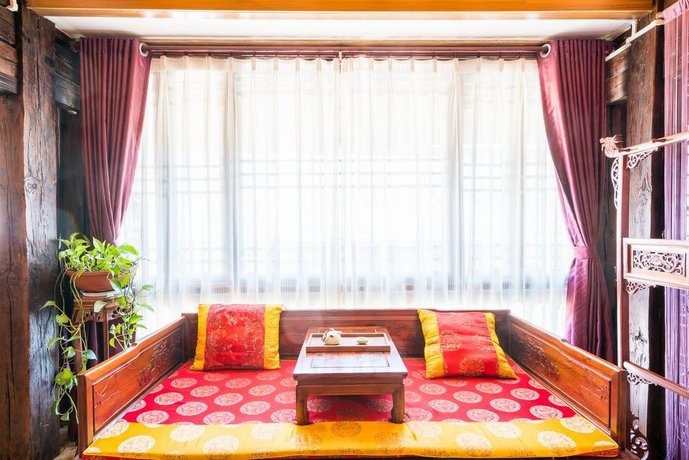 Ruoshuigu Boutique Inn