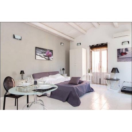 Monolocale Via Arizzi