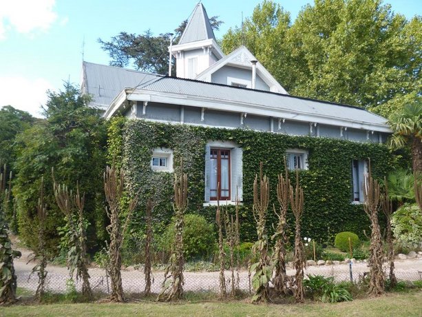 Hotel Alihuen
