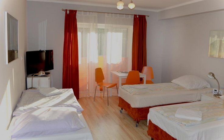 Cybulskiego Guest Rooms