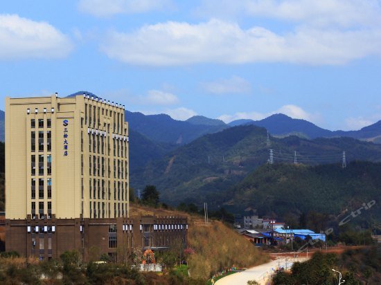 Sansong Hotel Shunchang