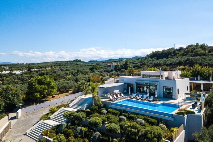 Winehill Villa