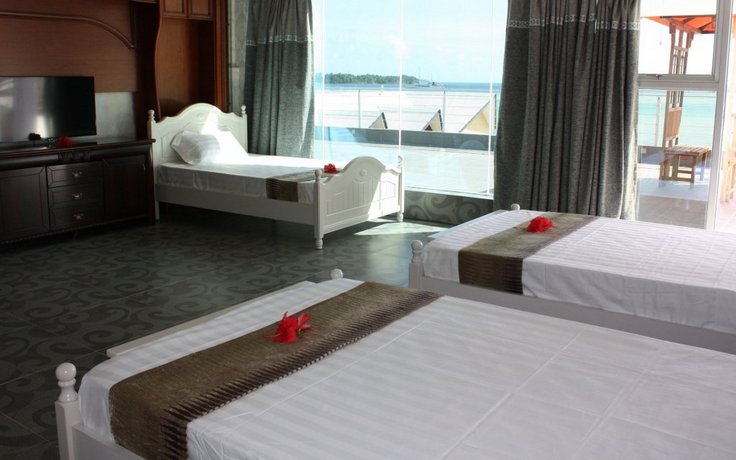 Crystal Palace Hotel Port Vila