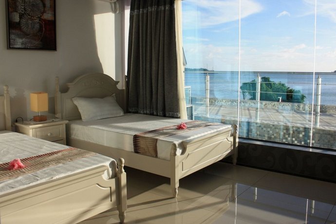 Crystal Palace Hotel Port Vila