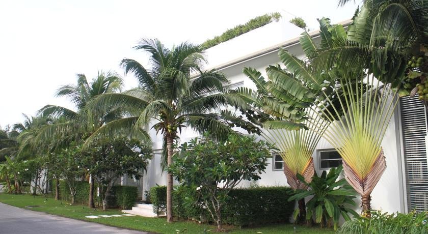 White House @ Marina Phuket