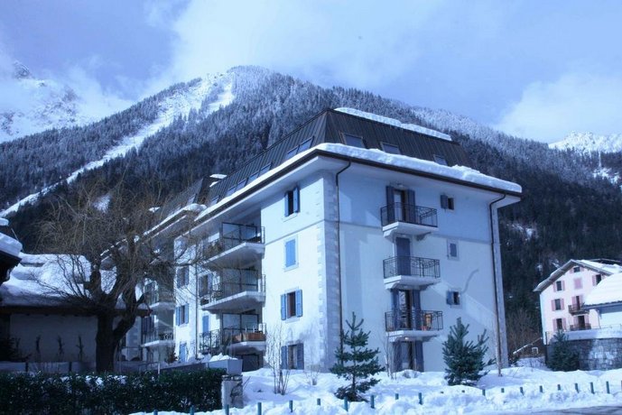 Le Paradis 18b