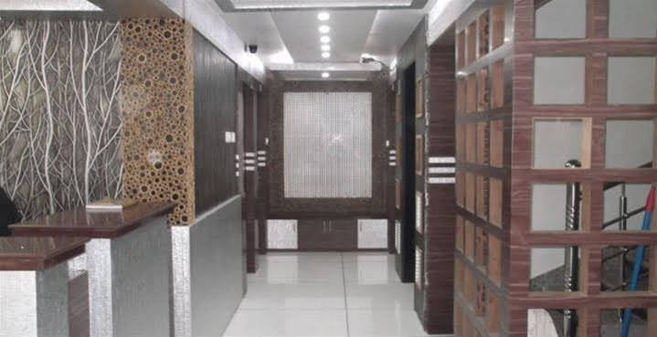 Hotel Vinayak International