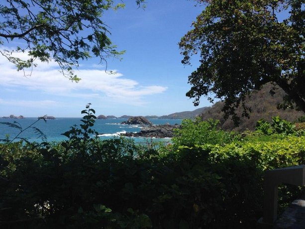 Cerca del Mar