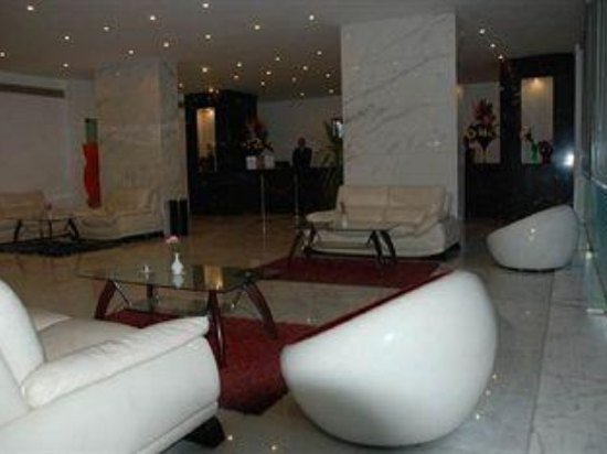 Aracan Pyramids Hotel