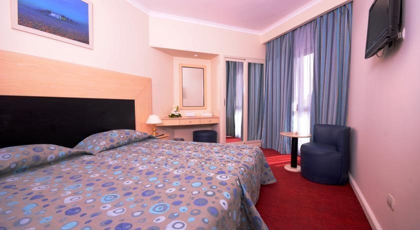 Aracan Pyramids Hotel