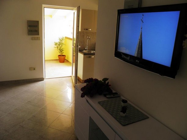 Apartments Lea 2