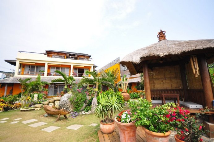 Red Garden Resort