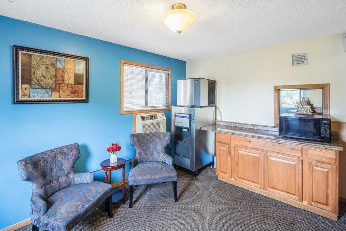 Howard Johnson by Wyndham Spokane