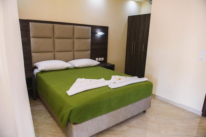 Santa Rosa Hotel & Beach