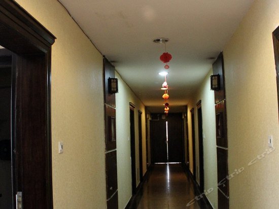 Jinlong Hotel - Yangshuo