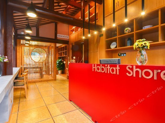 Habitat Shore Hotel