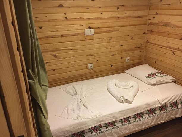 Otantik Tas Ev