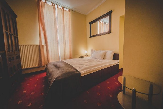 Hotel Carnival