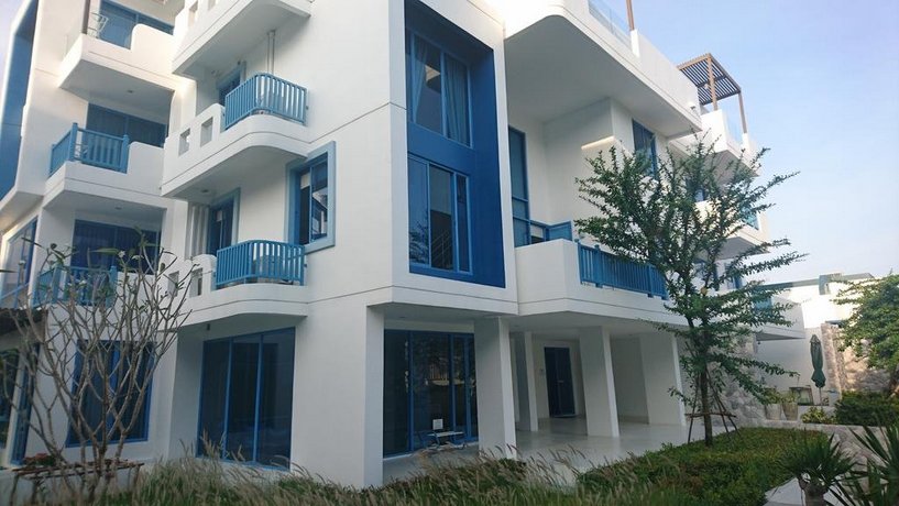 The Crest Santora Luxury
