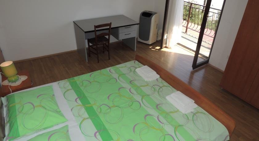 Apartments Travarevic