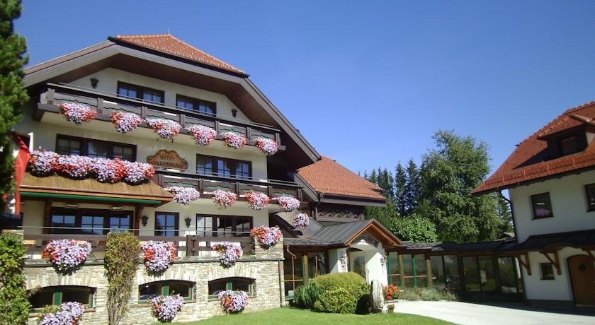 Hotel Stegmuhlhof Burg Mauterndorf Austria thumbnail