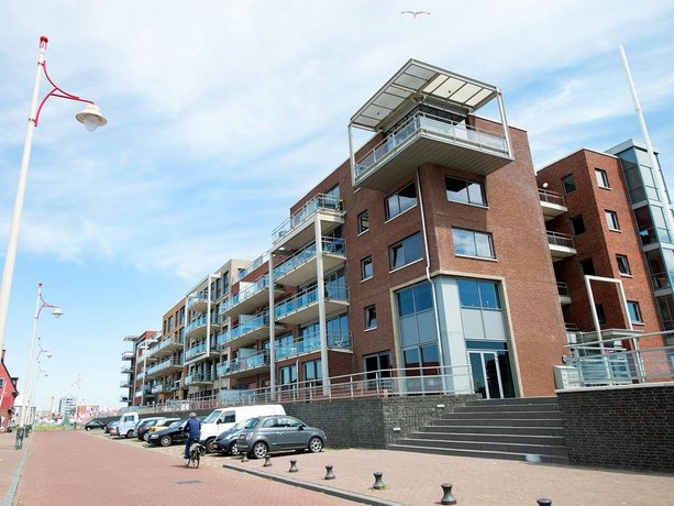 BizStay Harbour Scheveningen Apartments