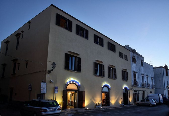 Al Pescatore Hotel & Restaurant