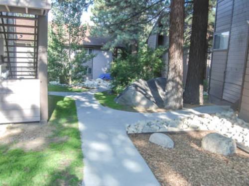 Sierra Manors 062