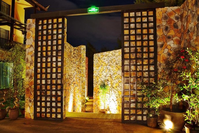 Qieman Zen Inn