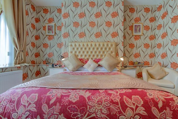The Valentine Adult Couples Only Guest house