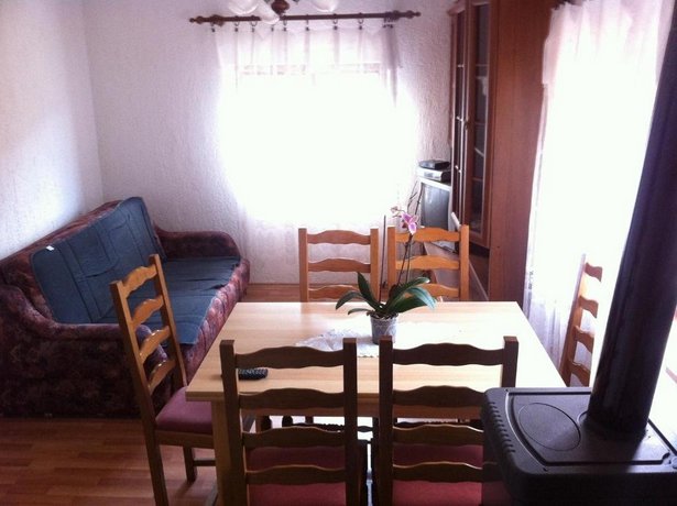 Apartmani Cempres Senj 